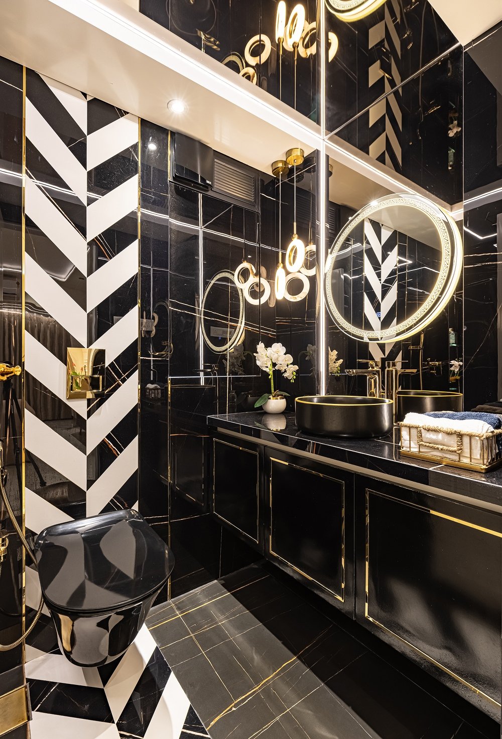 1. MASTER BED TOILET A 1