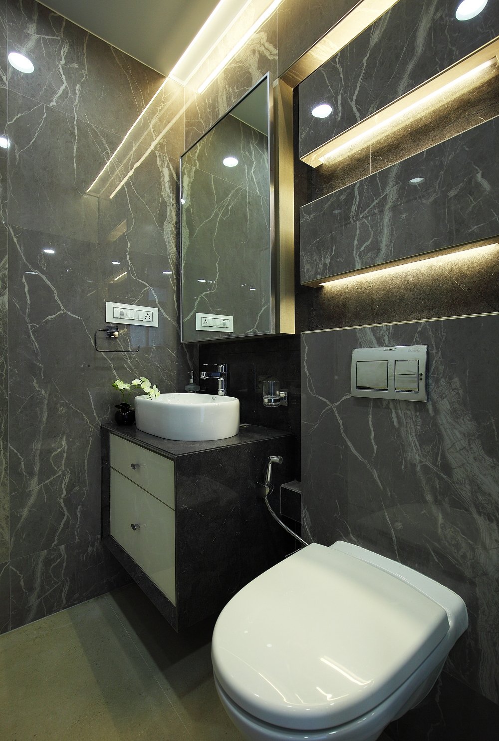 10-MASTER TOILET-1 1